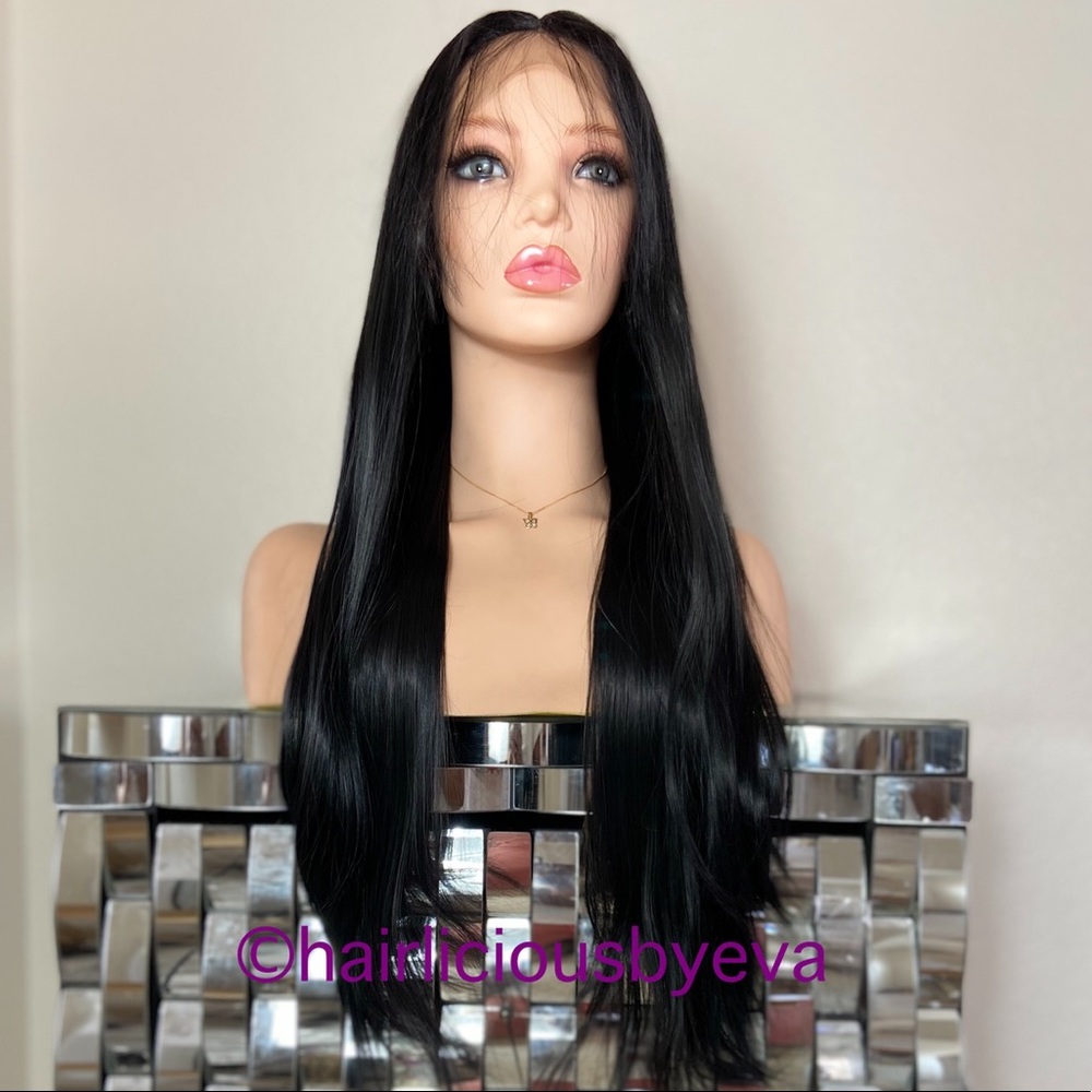 Black straight wig lace front